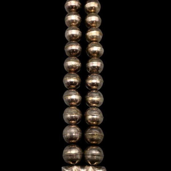 Benchmade Bead Necklace with Sand Cast Naja - Image 4