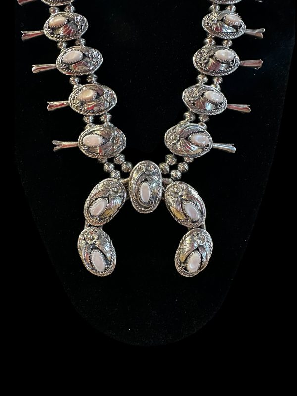 Vintage Southwest Mother of Pearl Squash Blossom Jewelry Set - Image 3