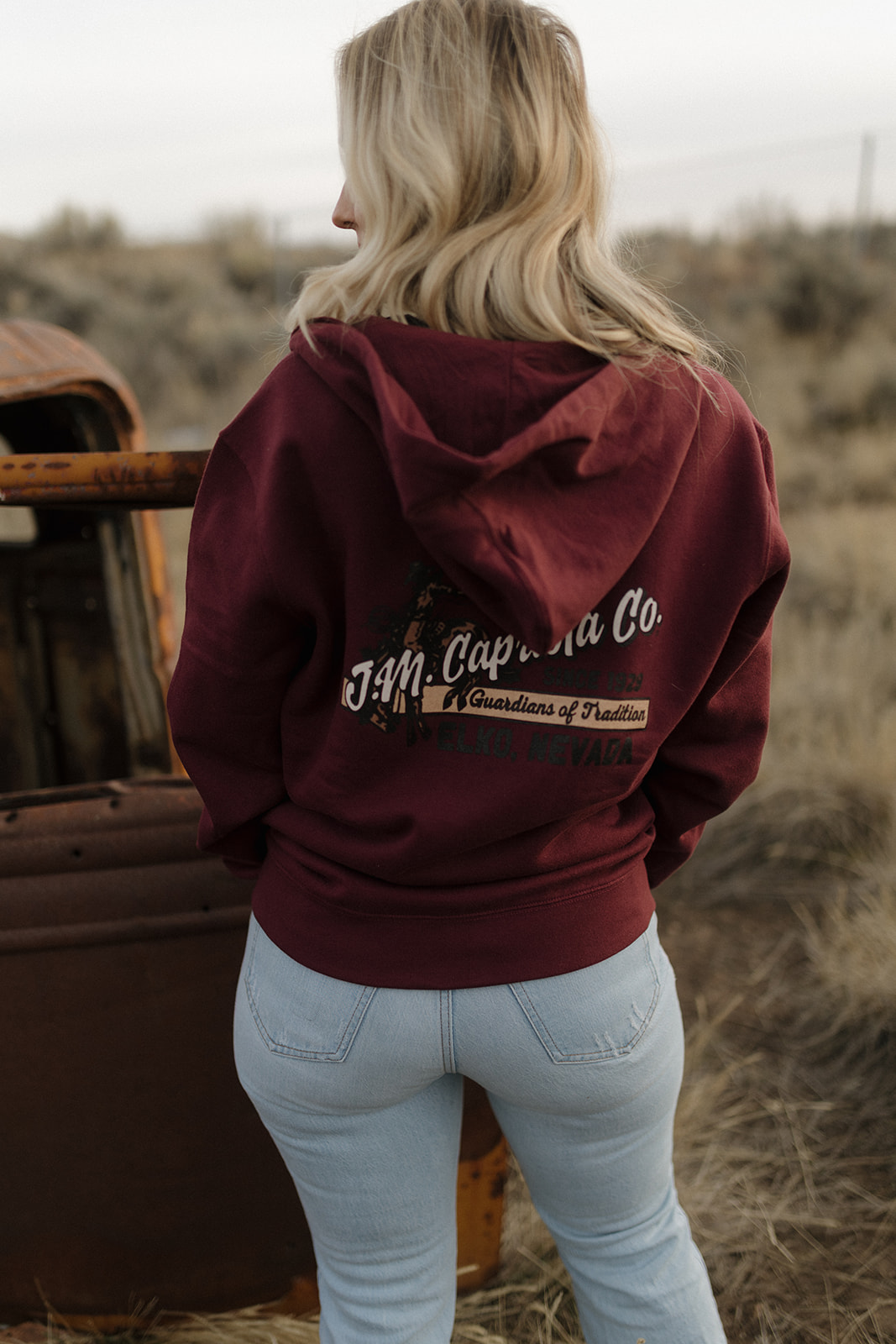 Caps Classic Zip Hoodie - Image 3