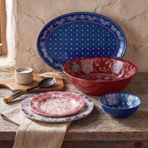 Patchwork Bandana 14 piece melamine dinnerware set